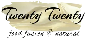 Logotipo Twenty Twenty con fondo de pincelada color crema y el eslogan «food fusion & natural»