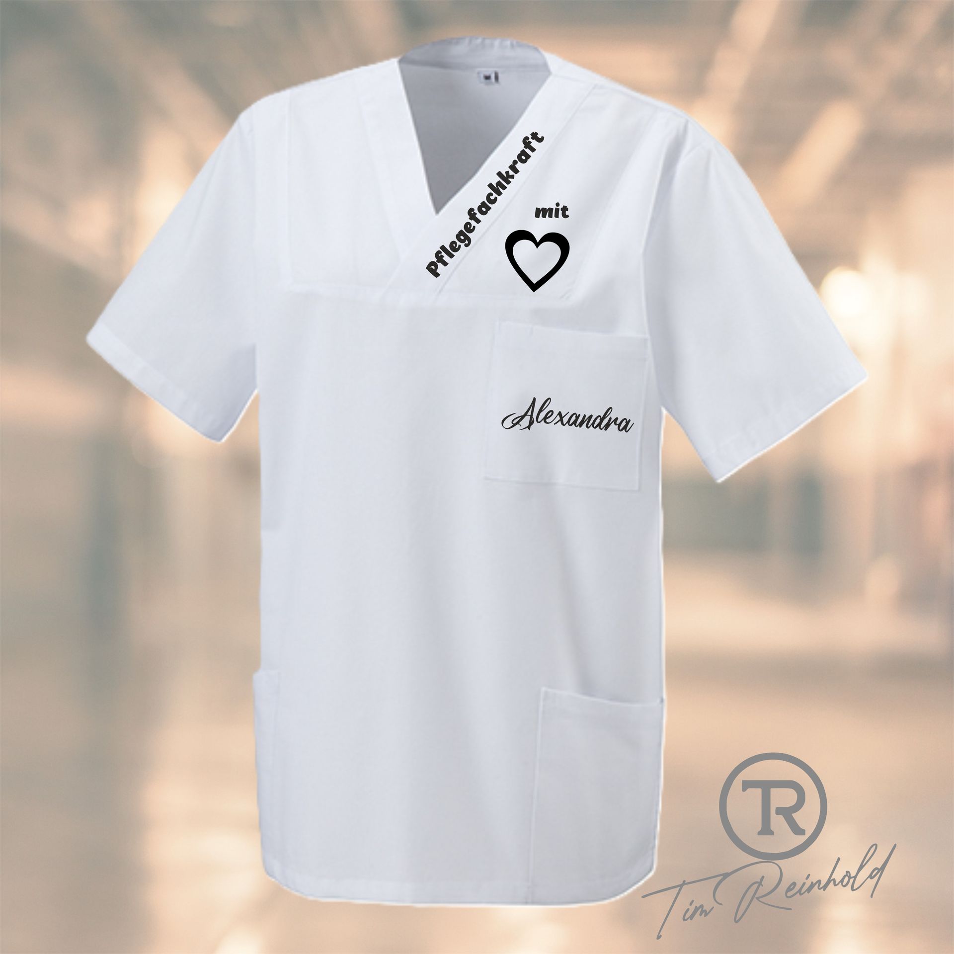 Weißer Kasack für Pflegeberufe mit Personalisierung bis 10 XL