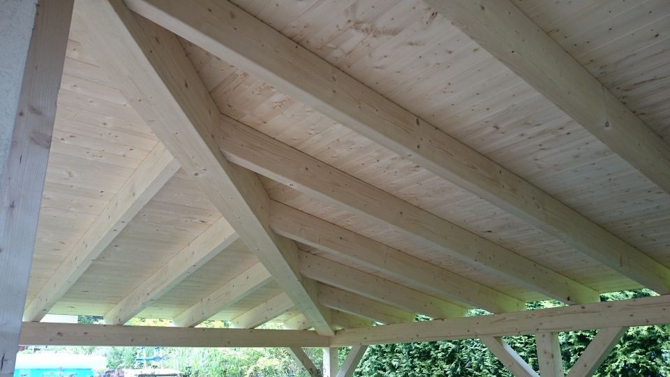 Holzkonstruktion von Schwarz Dach