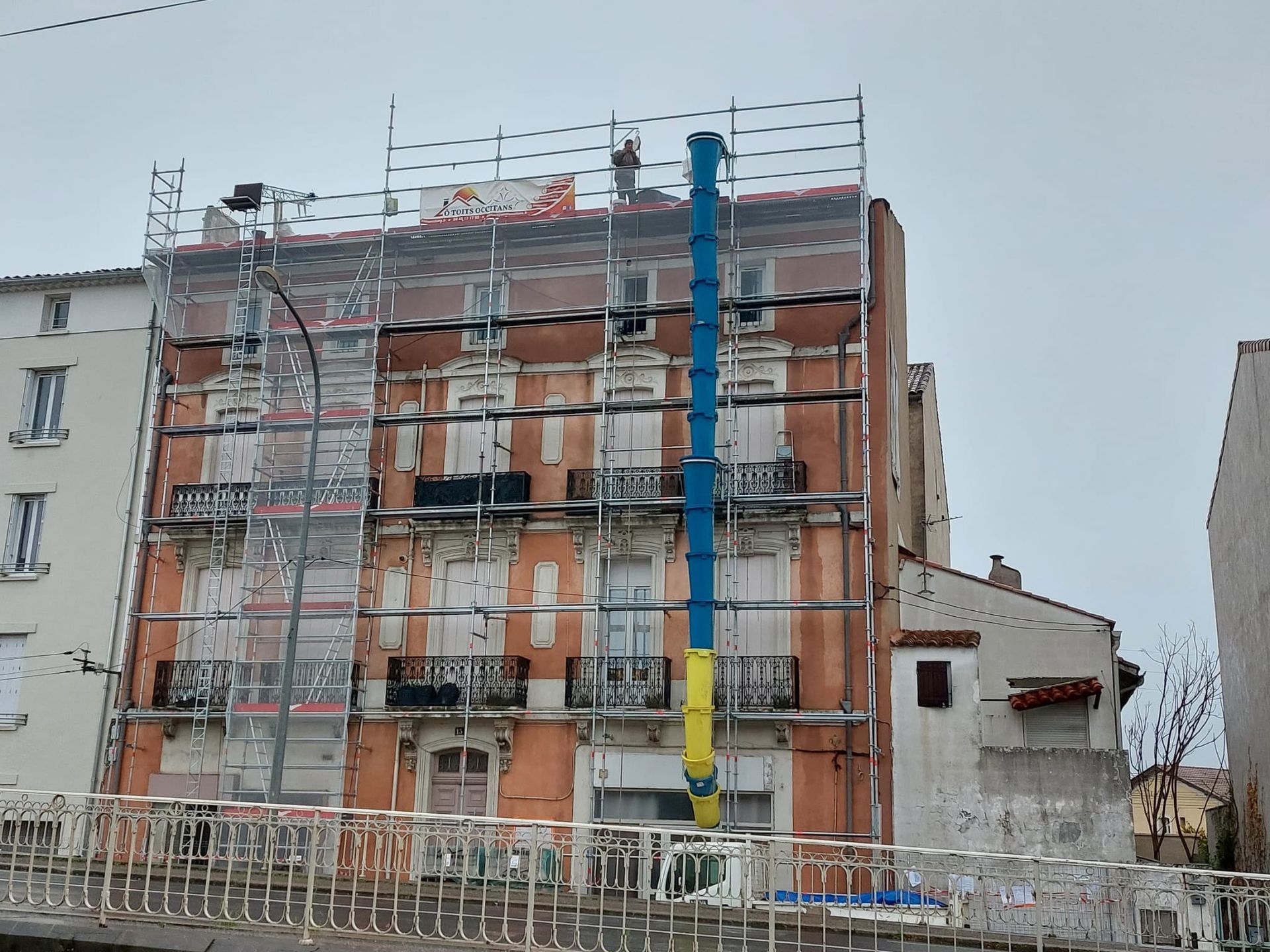 Grand échafaudage de sécurité pour des travaux en hauteur