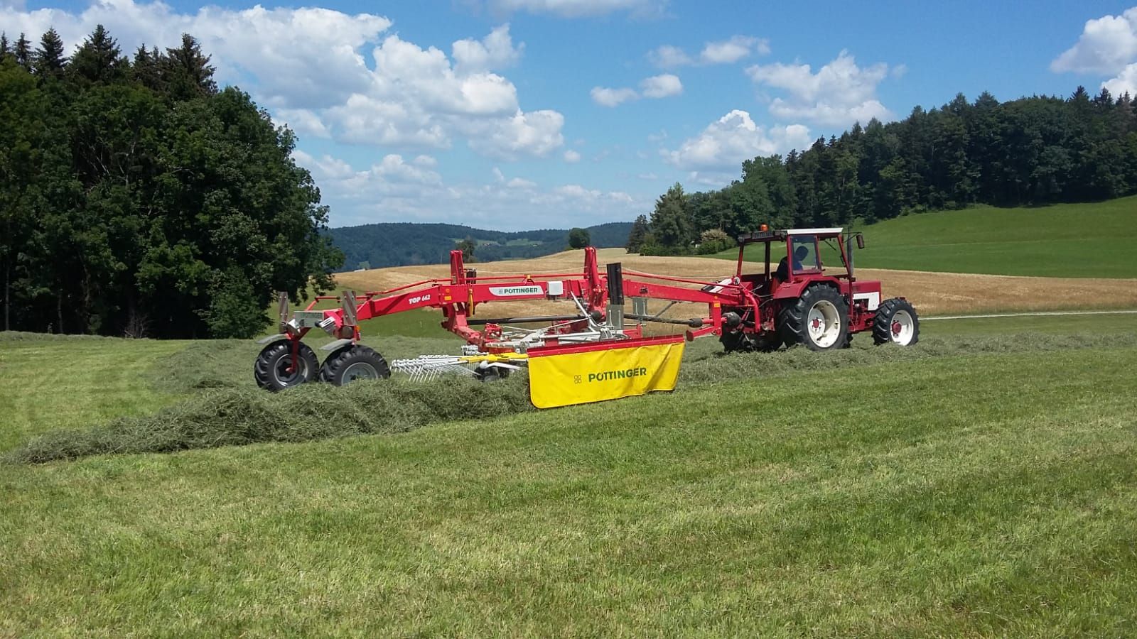 Rasen mähen - Sturzenegger Agrotech GmbH