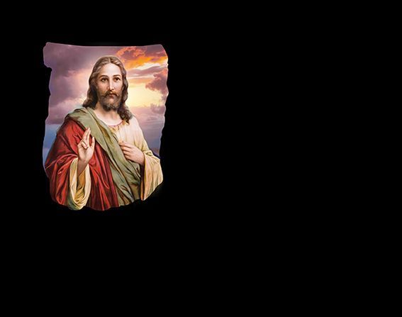 Una pintura de Jesús sobre un fondo negro con una puesta de sol en el fondo.