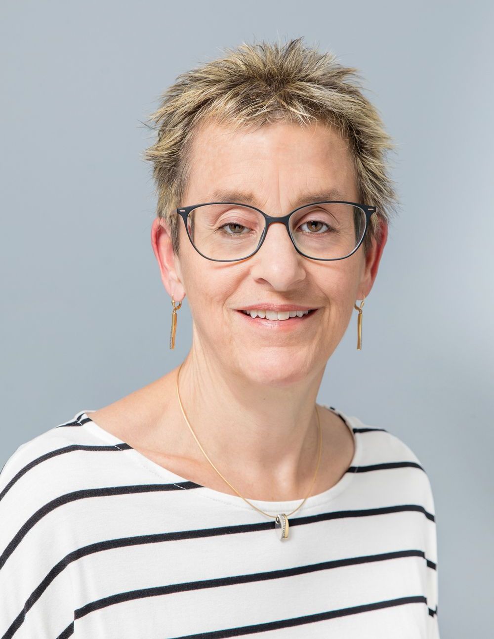 Frau Silvia Maggion - Dr. med. Gabriela Badii-Schwendeler, Augenärztin FMH in Zürich