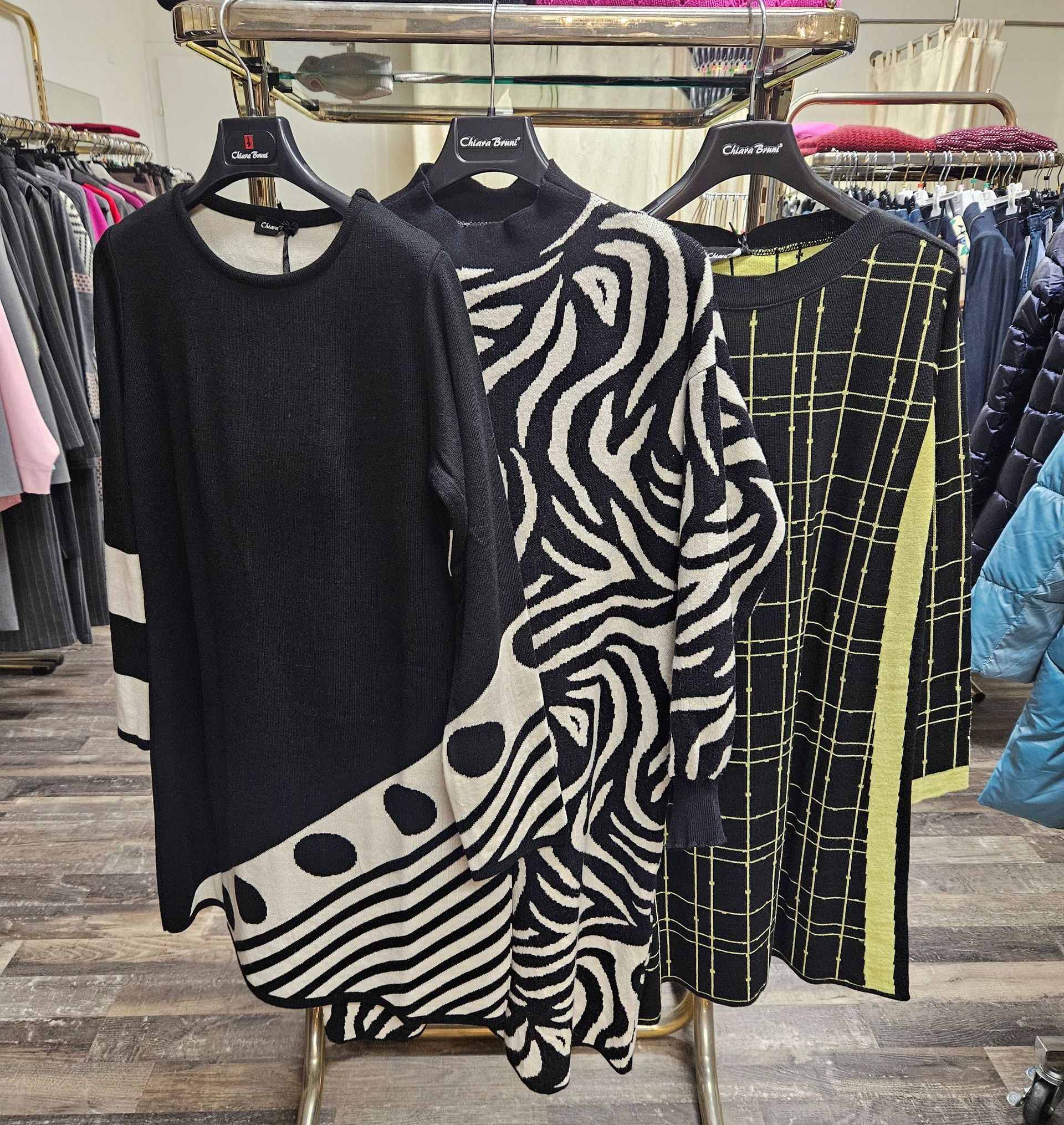 Elena Di Francesco gemusterte Jacke