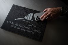 Staub-Reinigung Logo