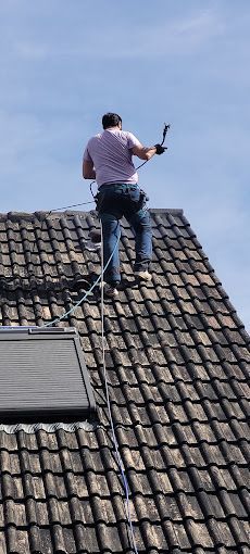 Nettoyage d'une toiture