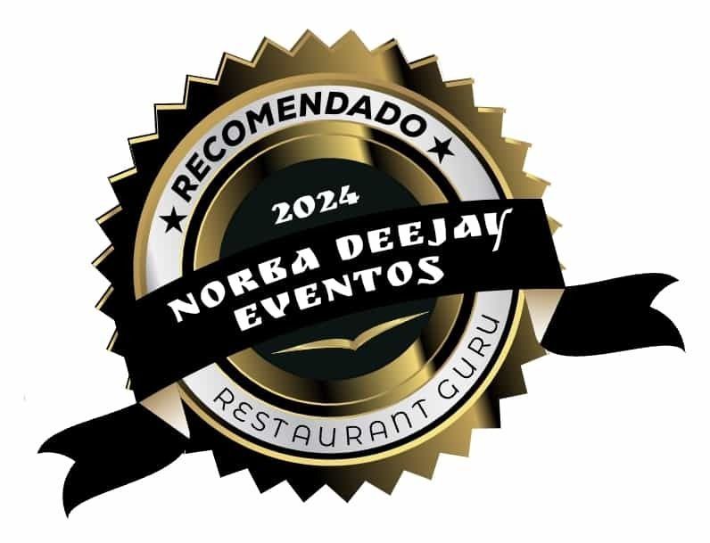 Sello de oro y negro para “Norba Deejay Eventos”, recomendado por Restaurant Guru en 2024.