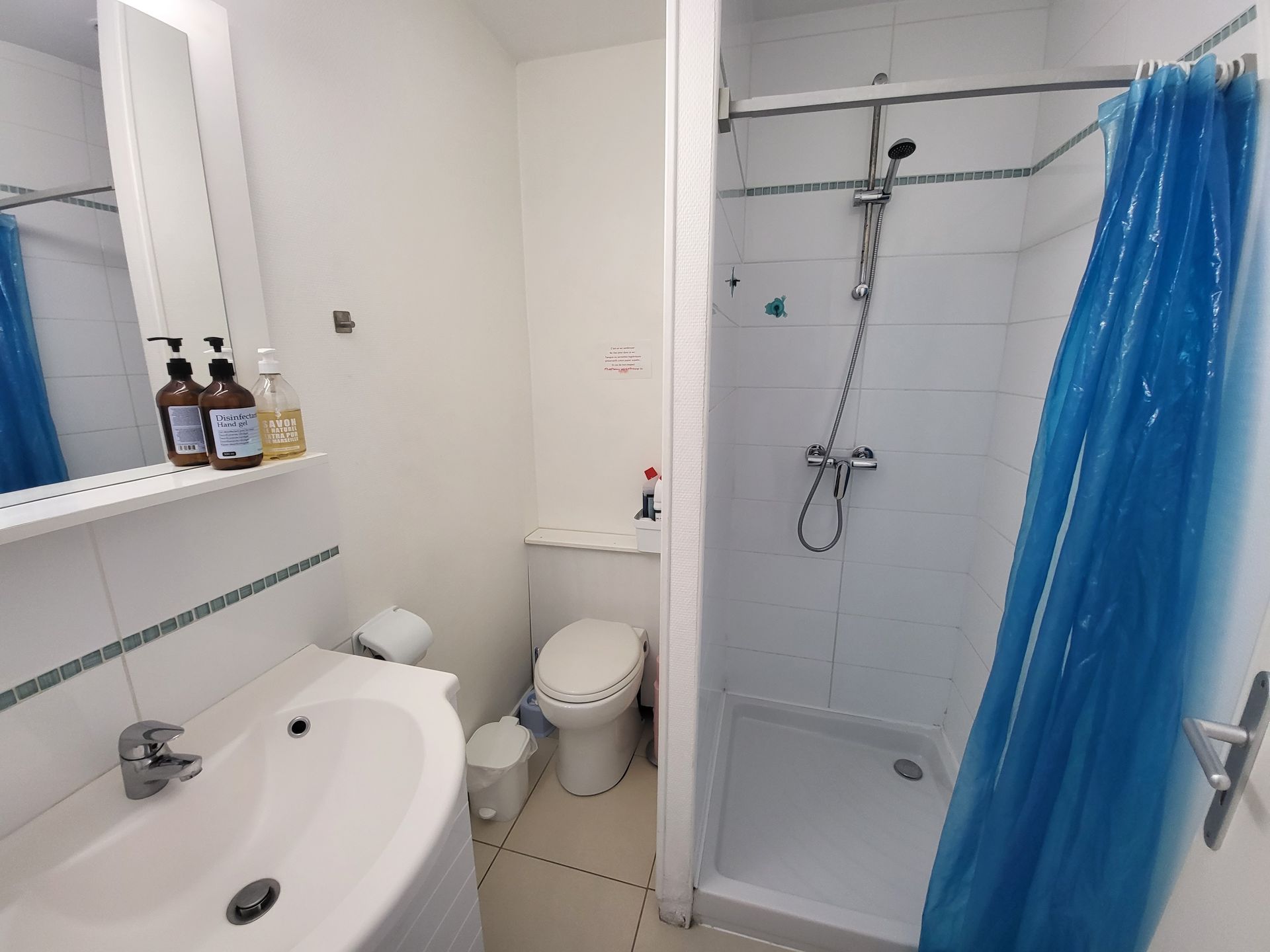 Salle de bains gîte