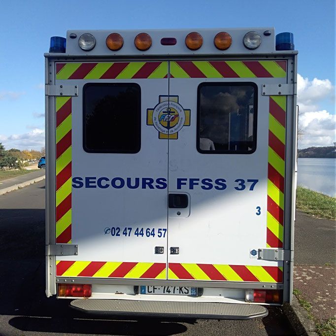 Camion des secouristes