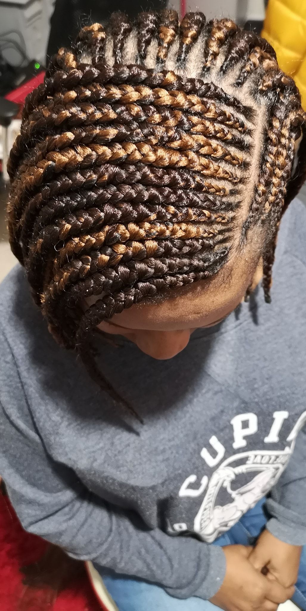 Tresses collées pour homme