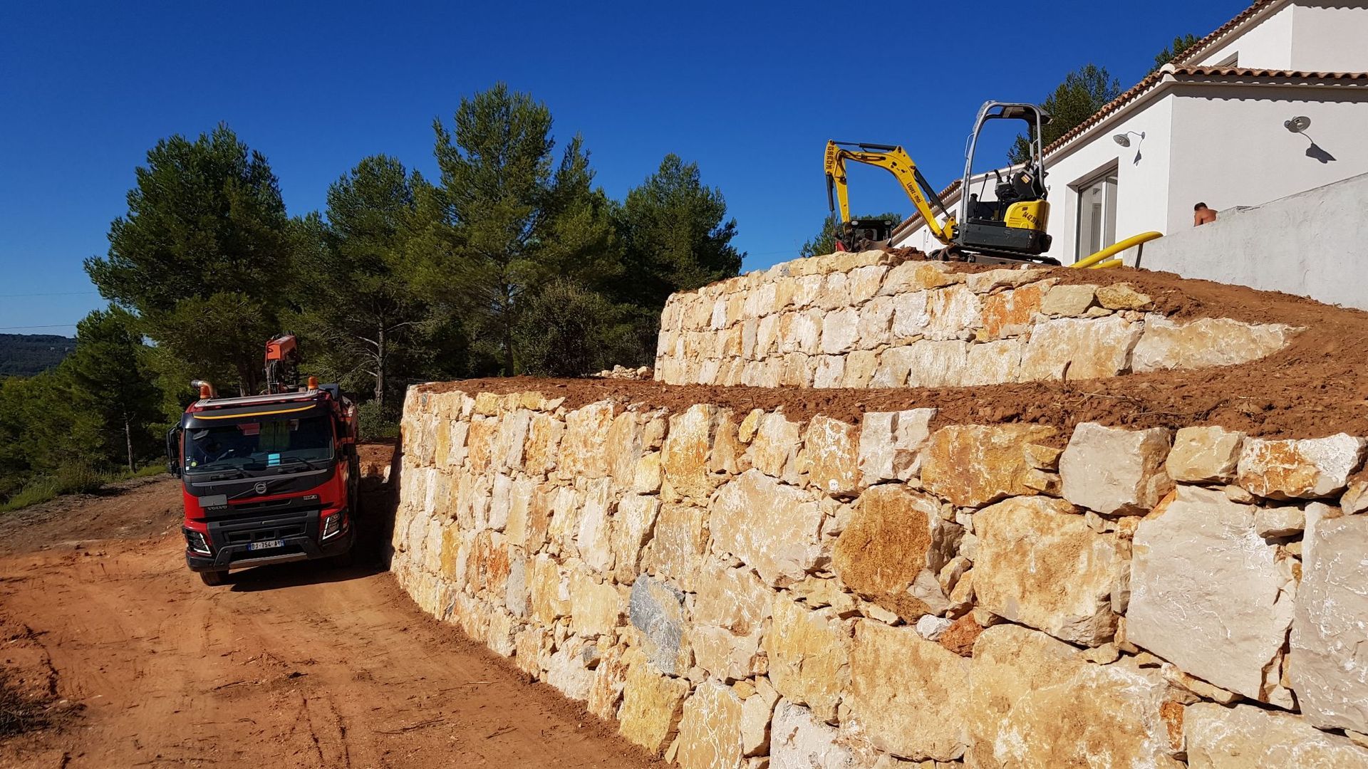 Réalisation d'un enrochement