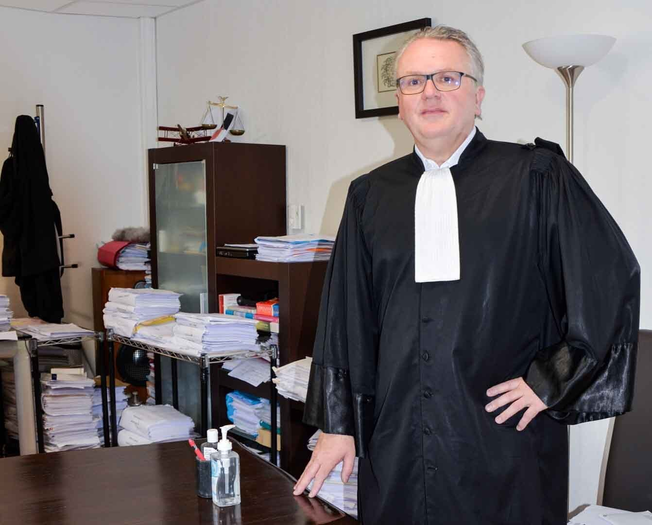 Maître Jean-Michel Aubrée dans notre cabinet d'avocats à Cagnes-sur-Mer