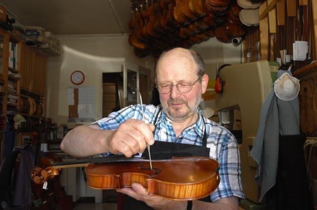galerie-photos-kaspar-maurer-luthier-geneve