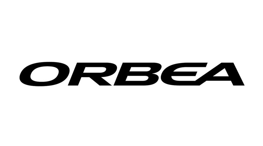 El logotipo de Orbea es blanco y negro sobre un fondo blanco.