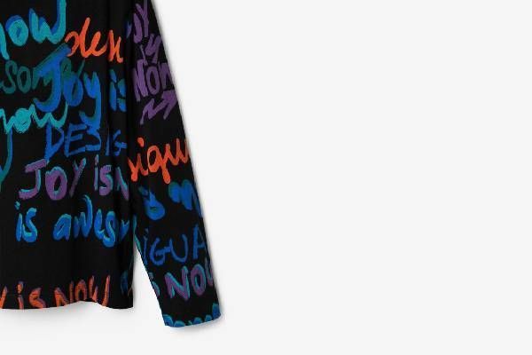 pull à écritures pour enfants