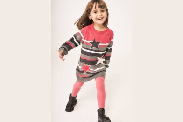 robe rayée et colorée