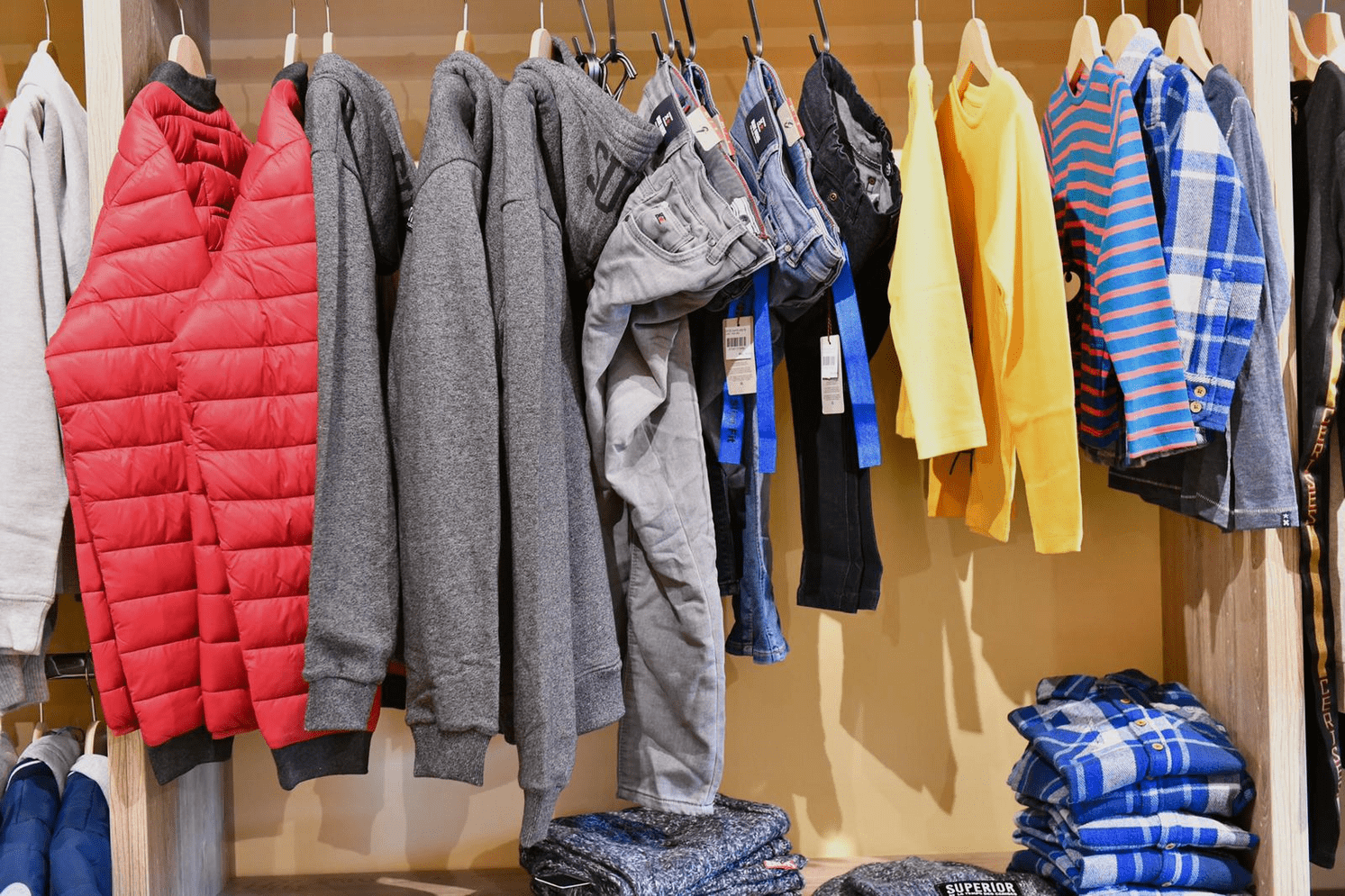 rayon de vêtements garçon
