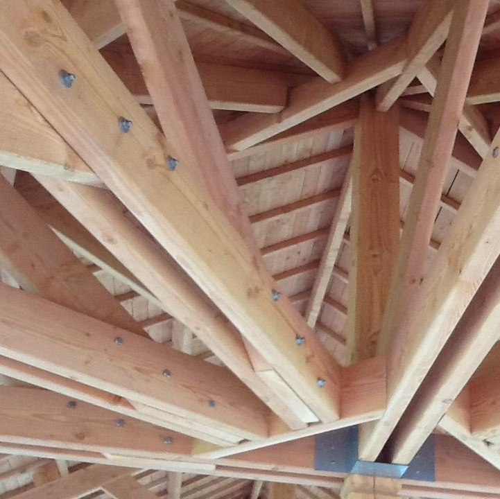 Vente de bois pour travaux de toiture