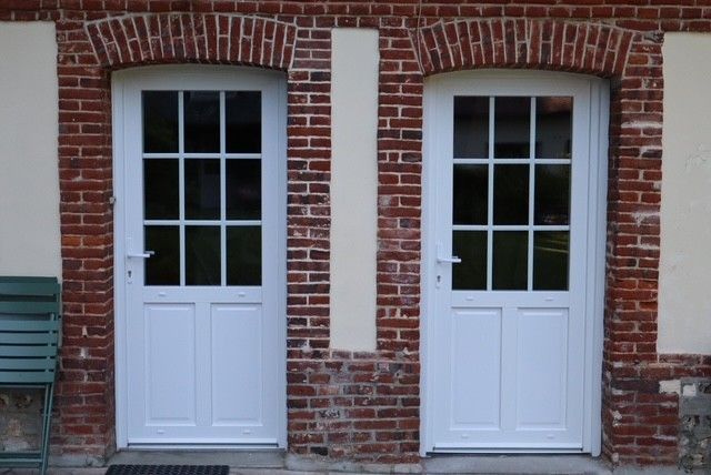 Deux portes d'entrée