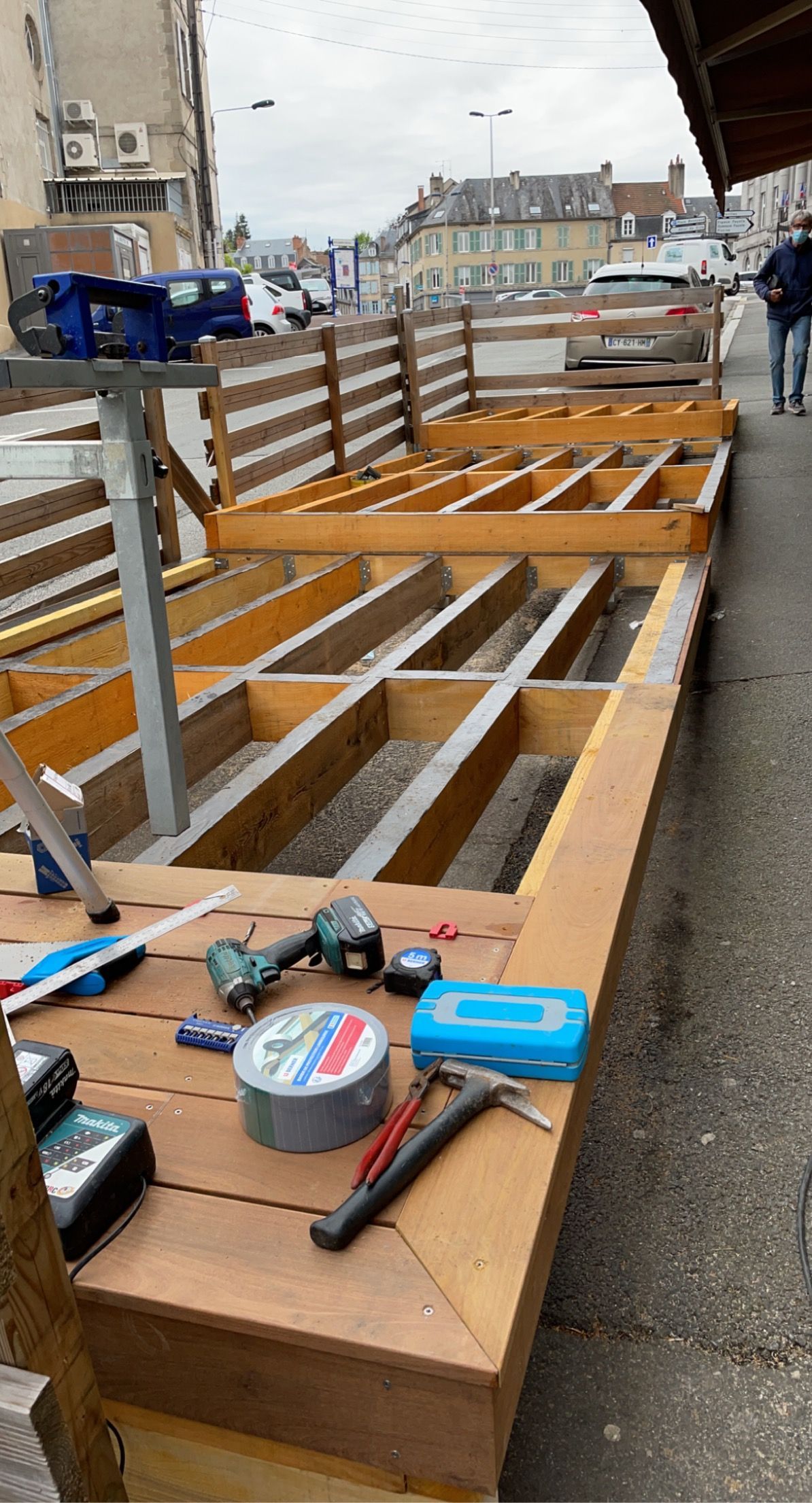 Création d'une terrasse en bois chez un professionnel 4