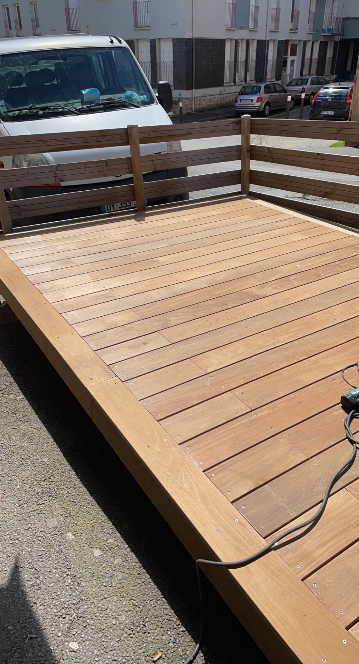 Création d'une terrasse en bois chez un professionnel 2