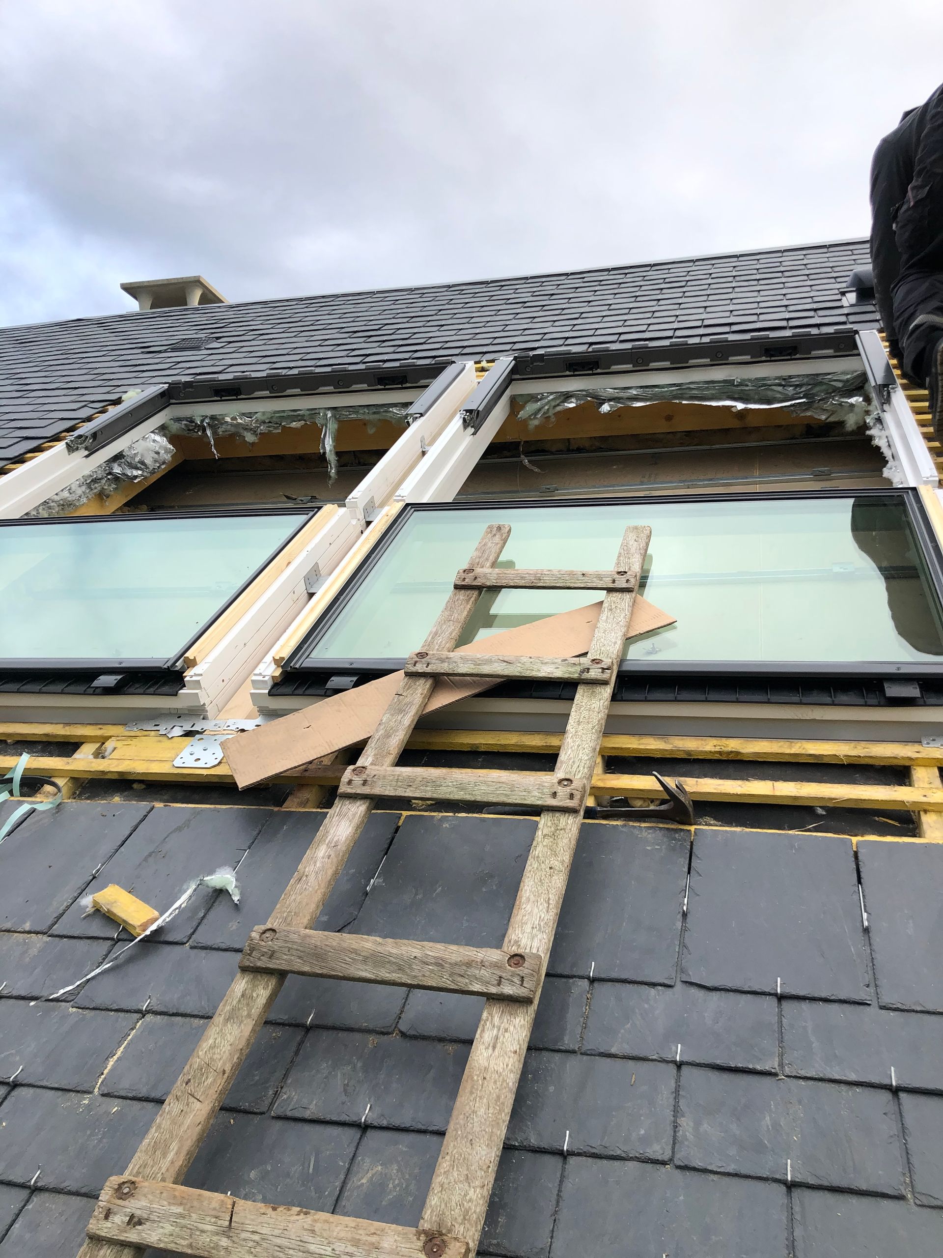 Pose d'une fenêtre de toit 2