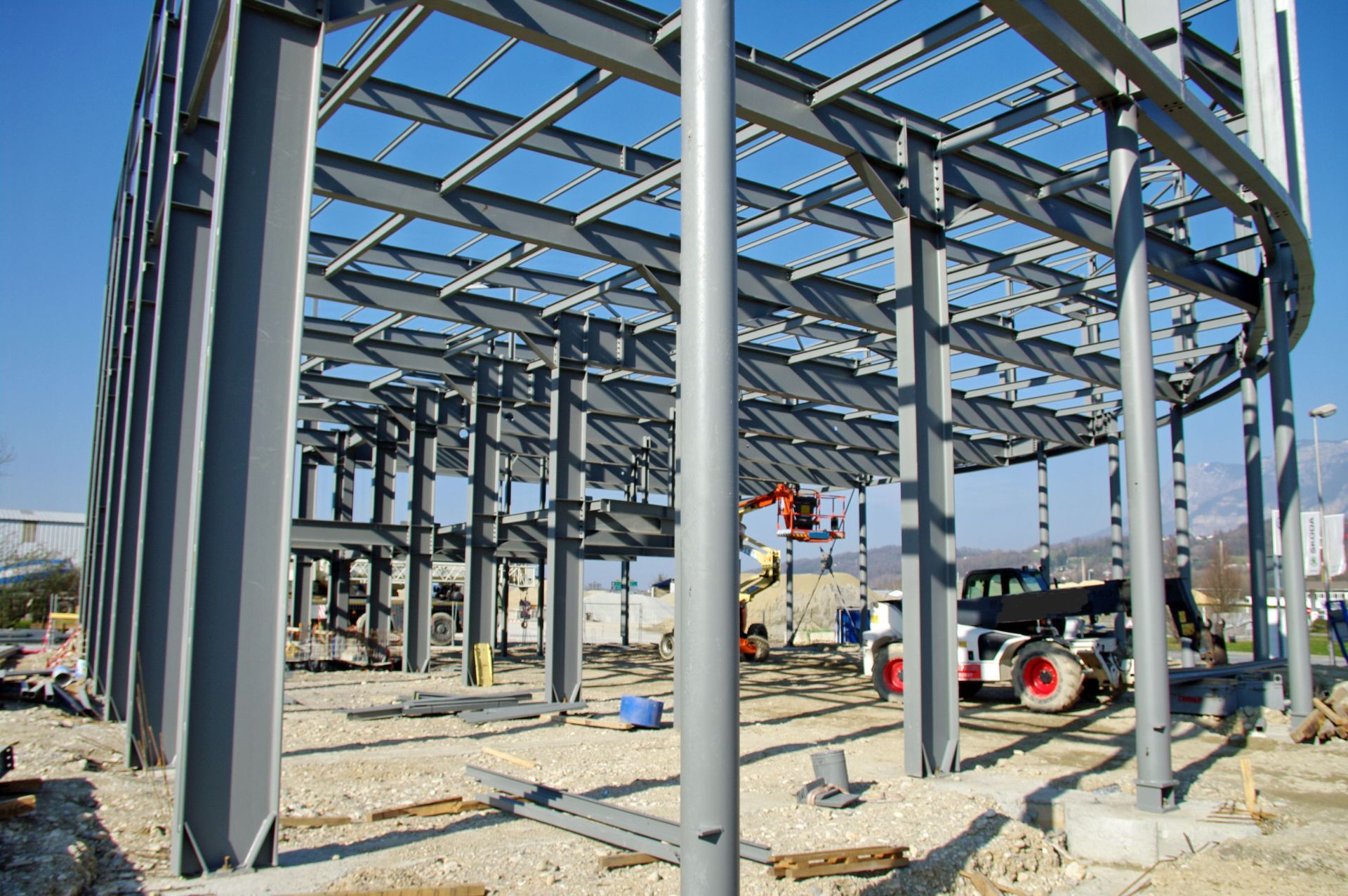 Ossature métallique pour un parking couvert