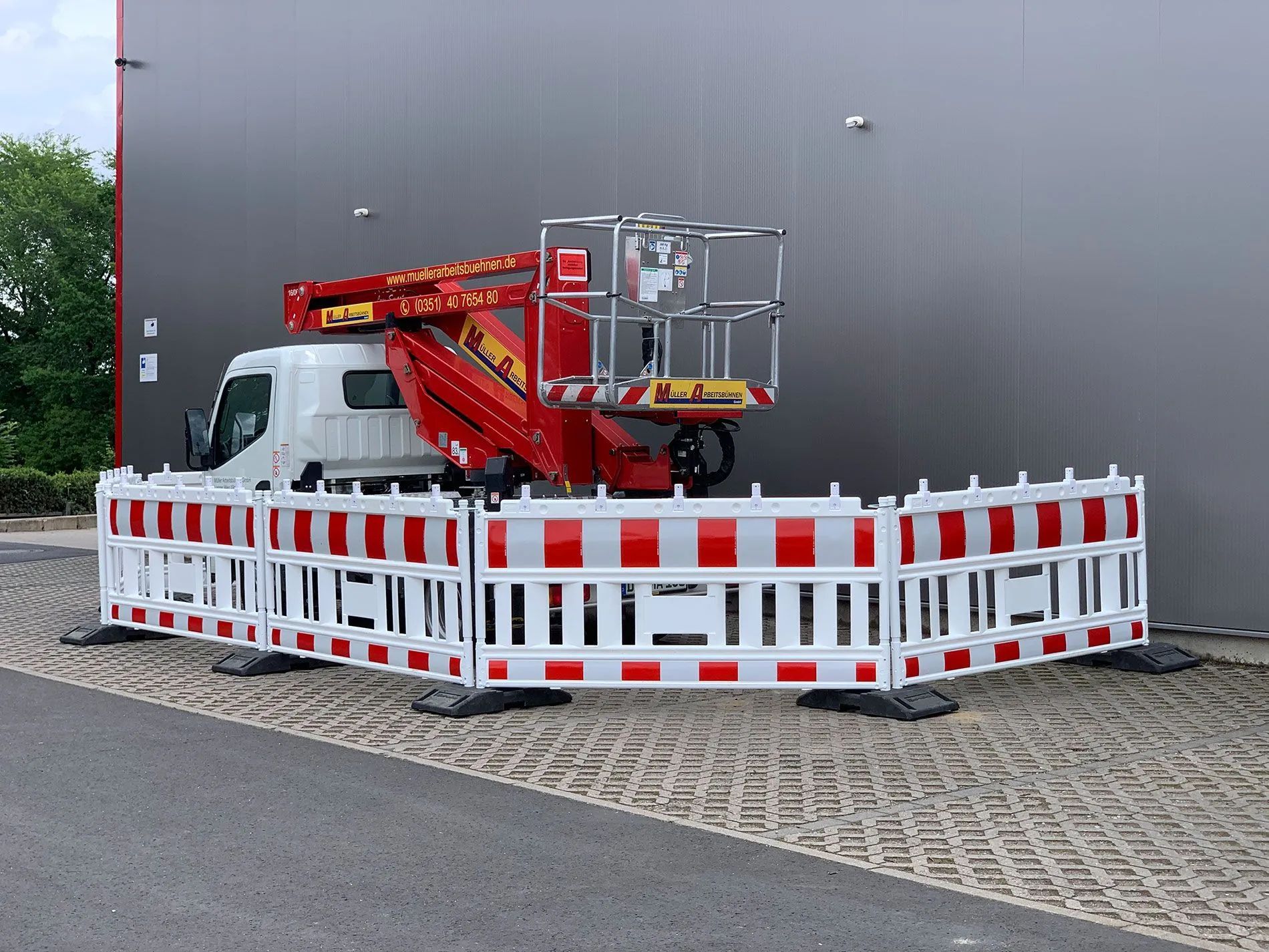 Müller Arbeitsbühnen Absperrzäune