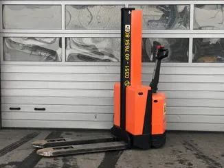 Müller Arbeitsbühnen Hochhubwagen 800kg