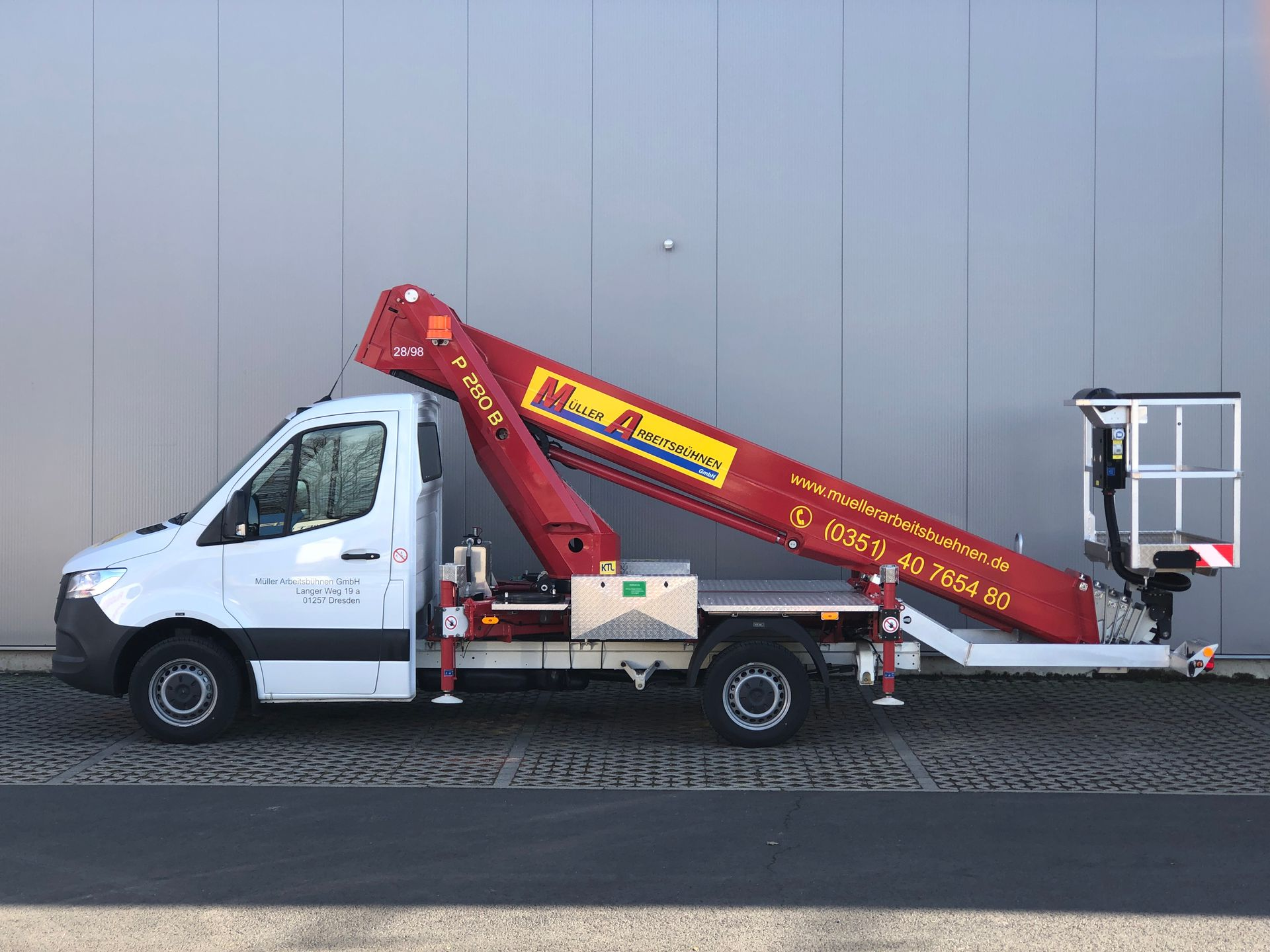 Müller Arbeitsbühnen GmbH - LKW-Arbeitsbühne P280B