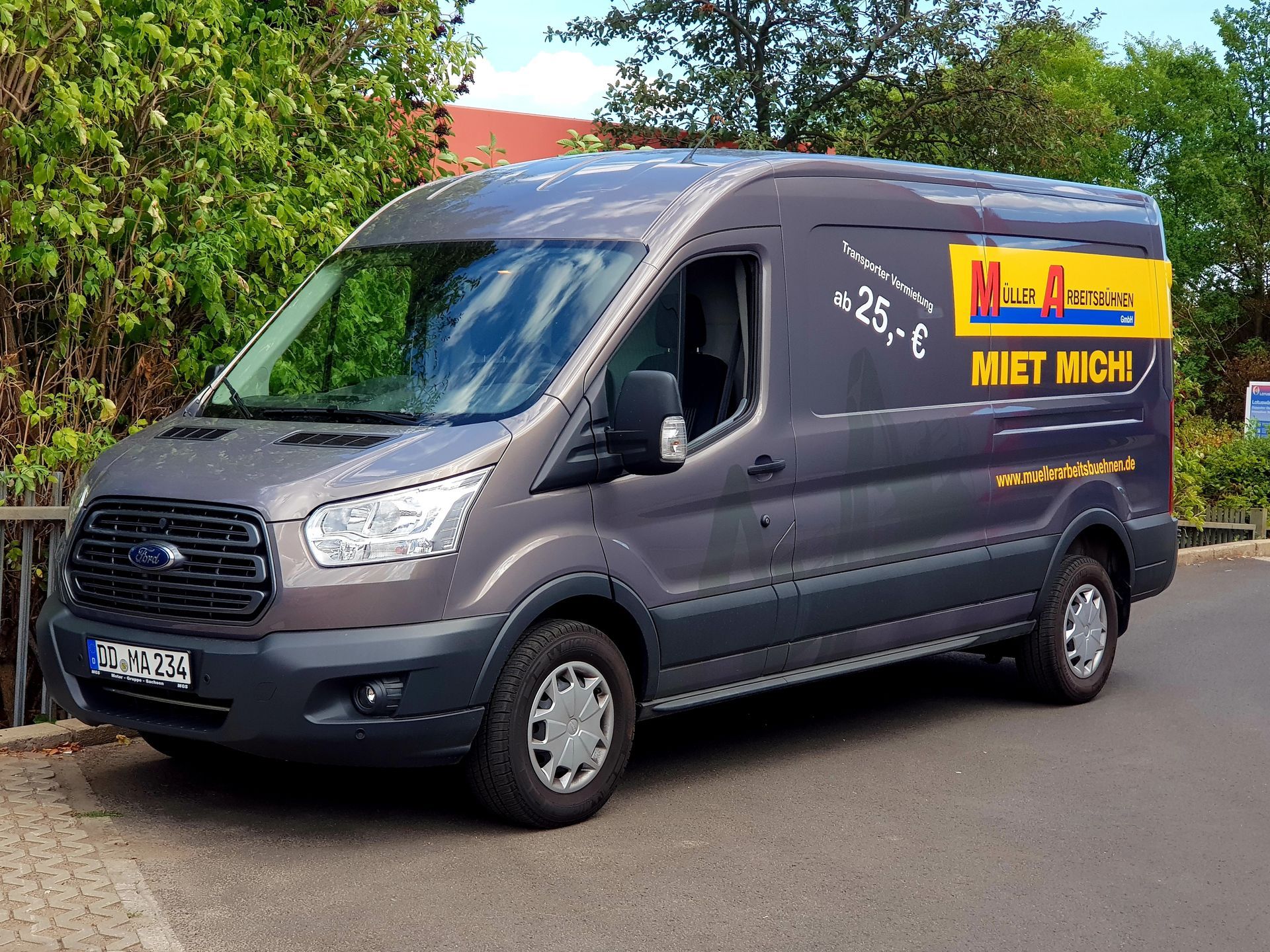 Müller Arbeitsbühnen Miettransporter