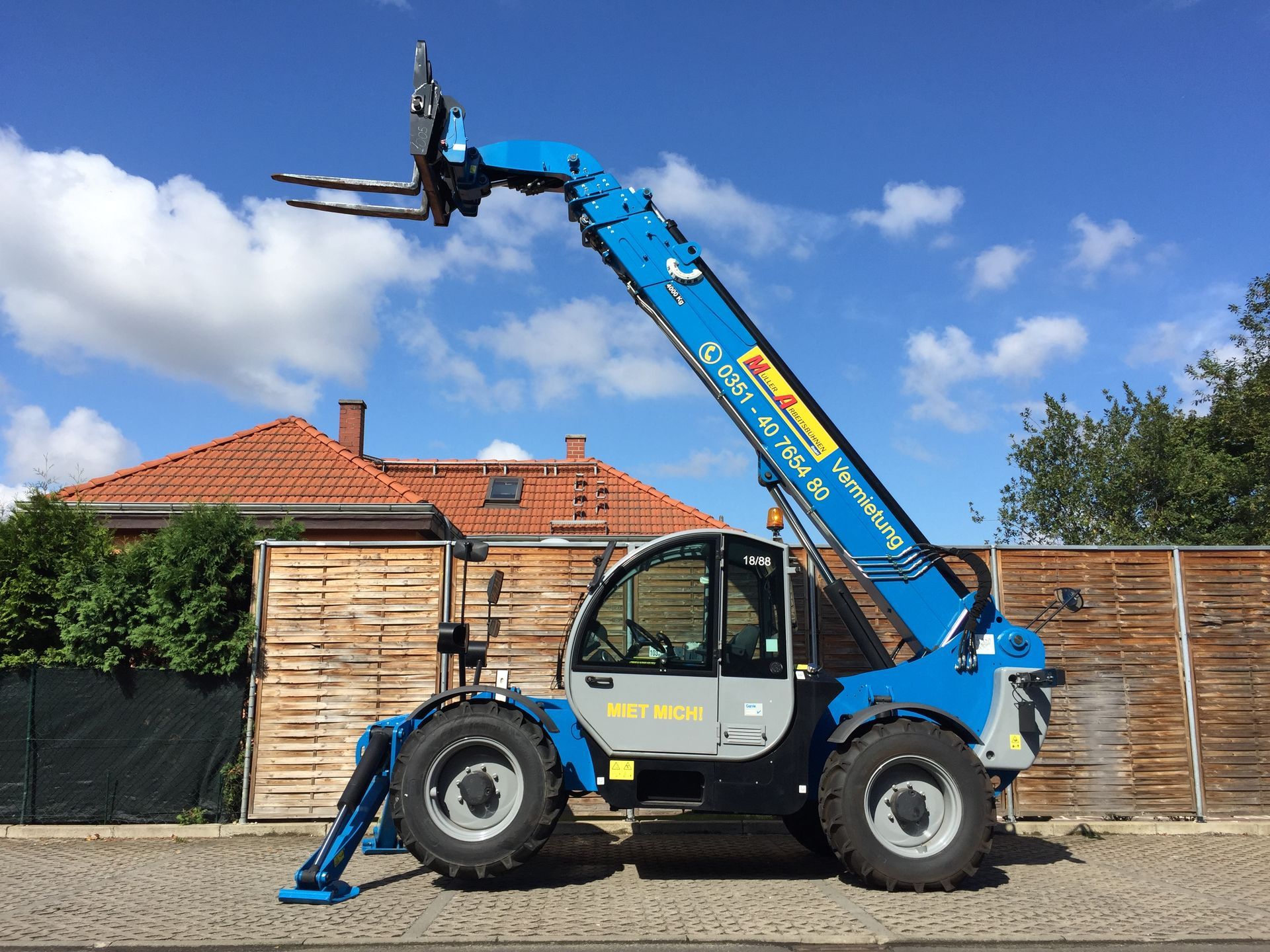 Müller Arbeitsbühnen Teleskopstapler GTH4018