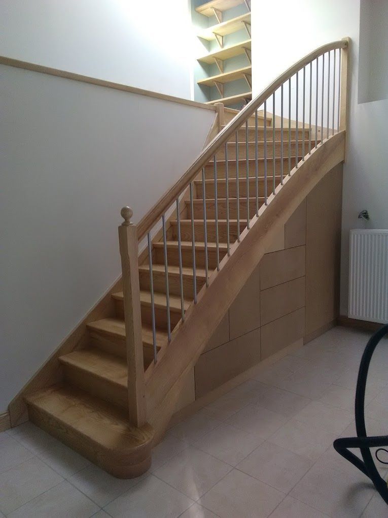 Rangement escalier vue d'ensemble