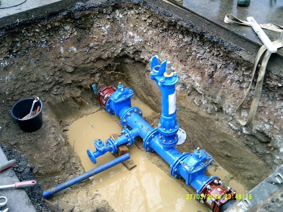 Rohrleitungen, Foto der Röder LTR Bau GmbH & Co. KG