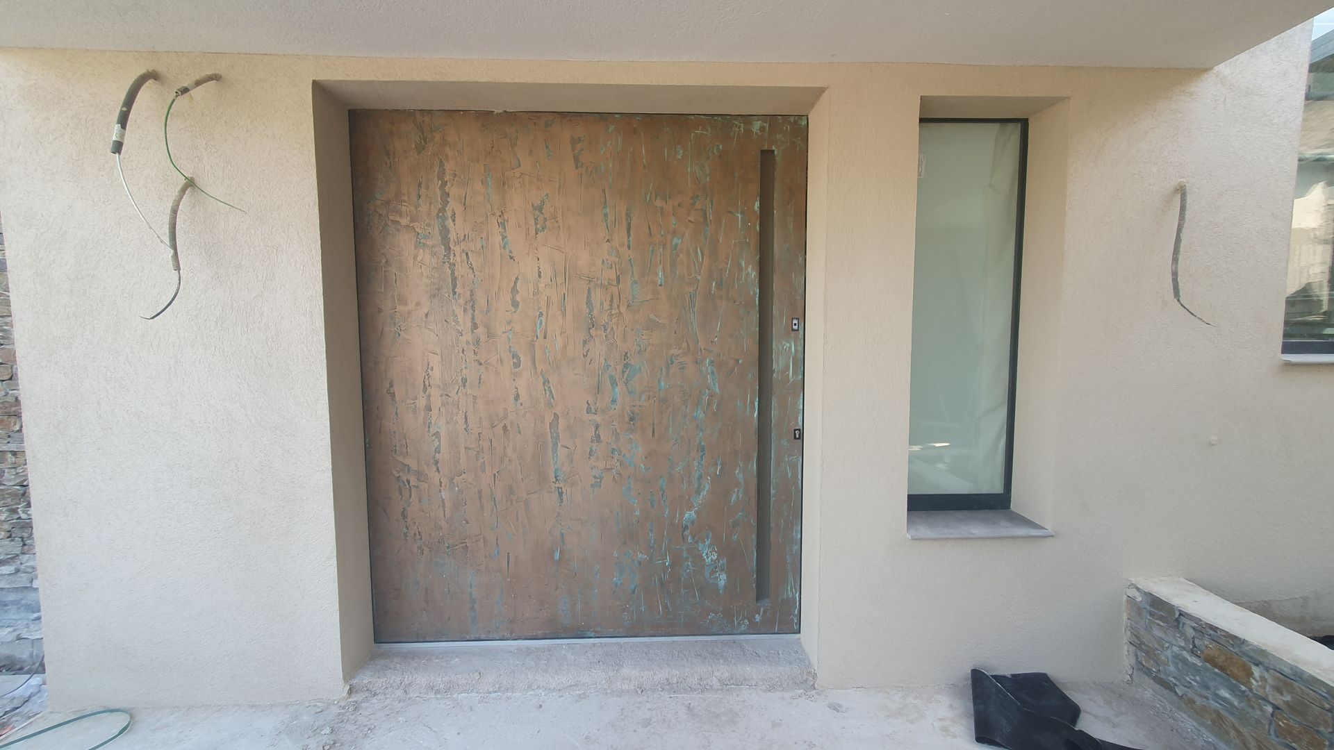 Porte d'entrée minimaliste