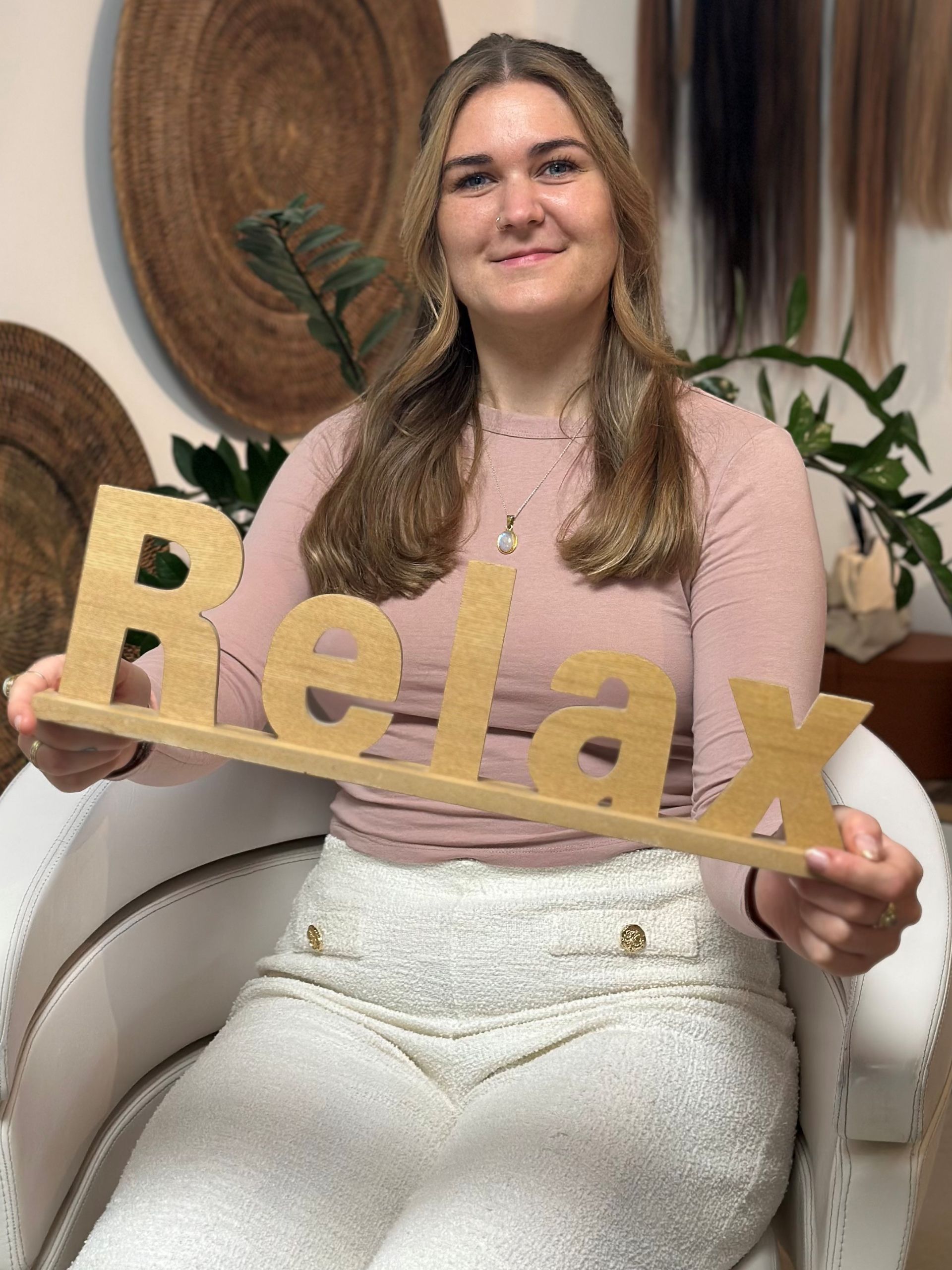 Friseurmeisterin Lea Katharina Frentrop