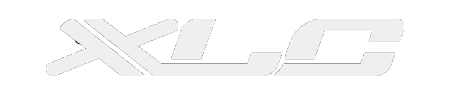 Das weiße, stilisierte Logo für XLC-Fahrradkomponenten.