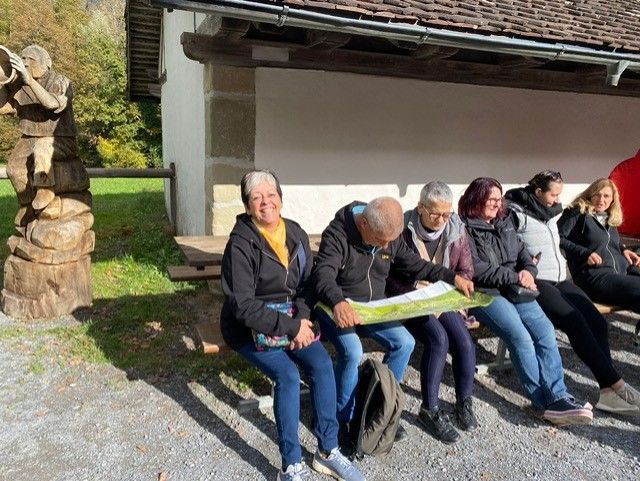 Müllhaupt  Busbetrieb
Taxi & Carreisen  Aadorf