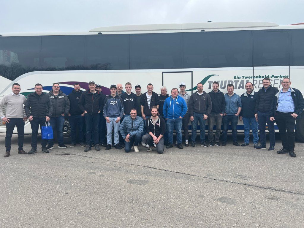 Müllhaupt  Busbetrieb
Taxi & Carreisen  Aadorf