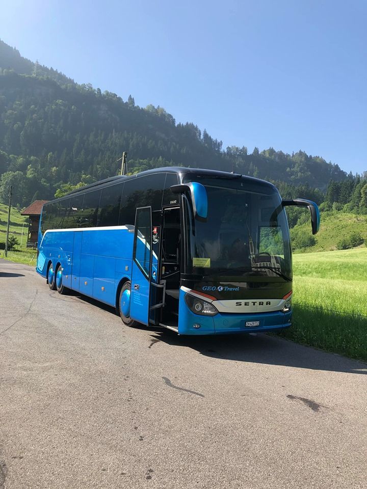 Müllhaupt  Busbetrieb
Taxi & Carreisen  Aadorf