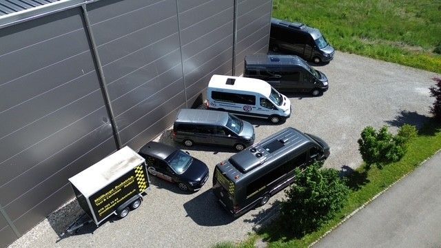 Müllhaupt  Busbetrieb
Taxi & Carreisen  Aadorf