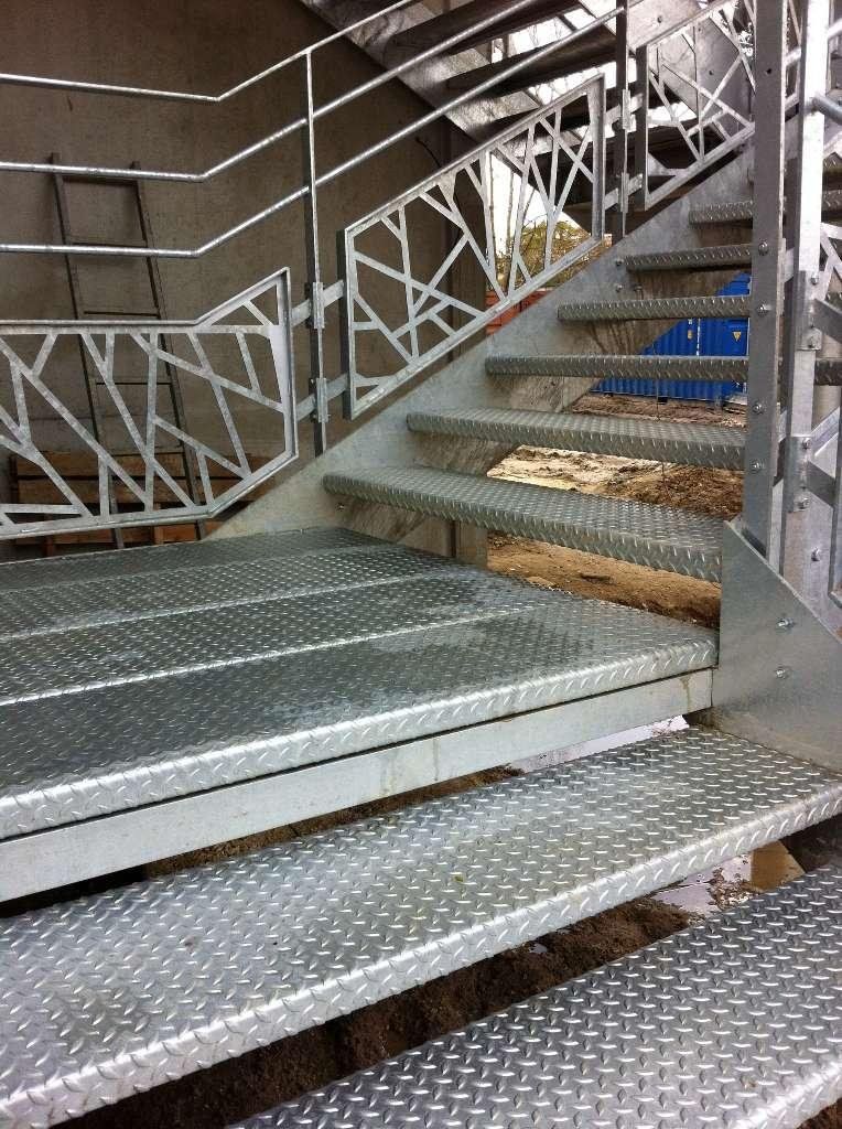 Escaliers métal