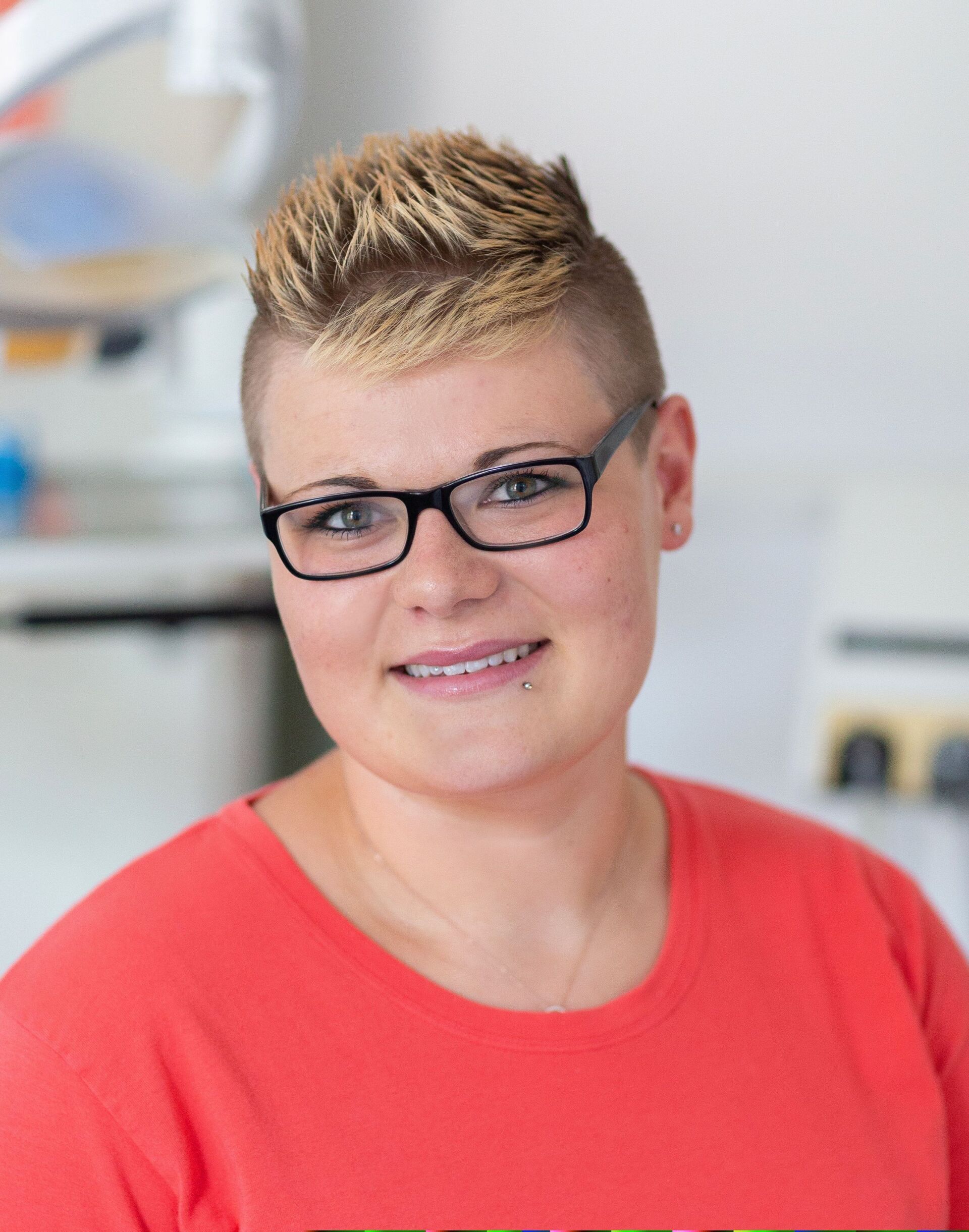 Mitarbeiterin von Zahnarztpraxis Dr. Stumpf & Dr. Frank