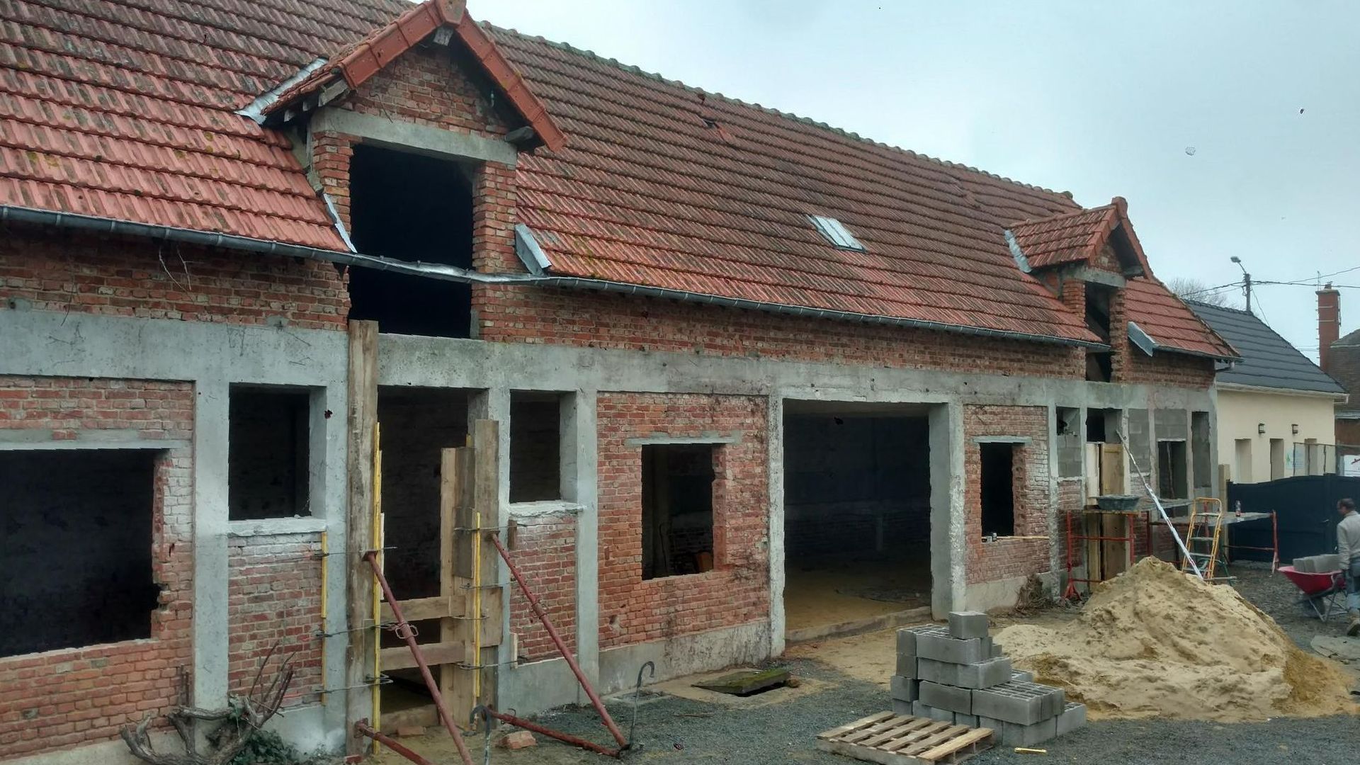 Une espace aménagé sous les toits.