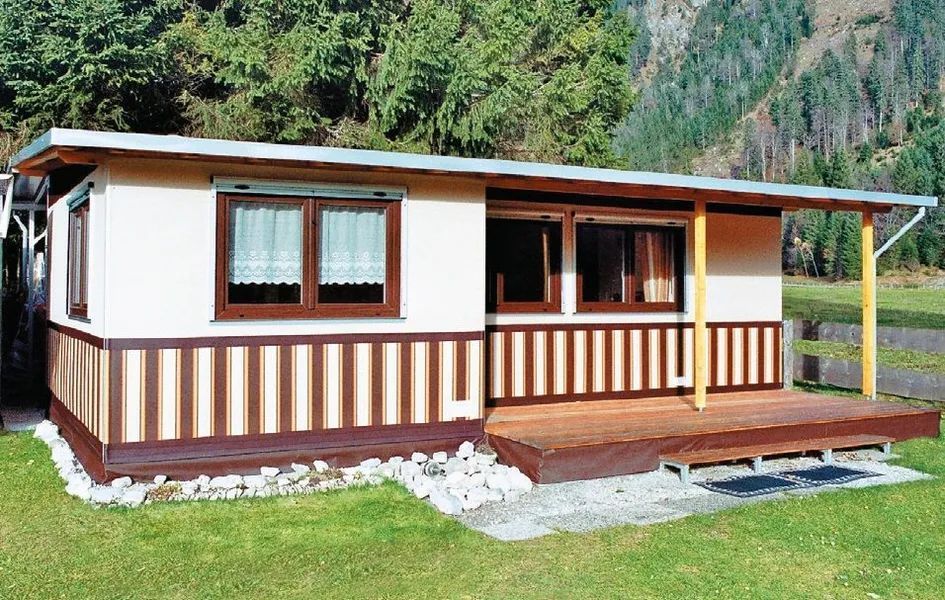 Giebelzelt von Tüss GmbH