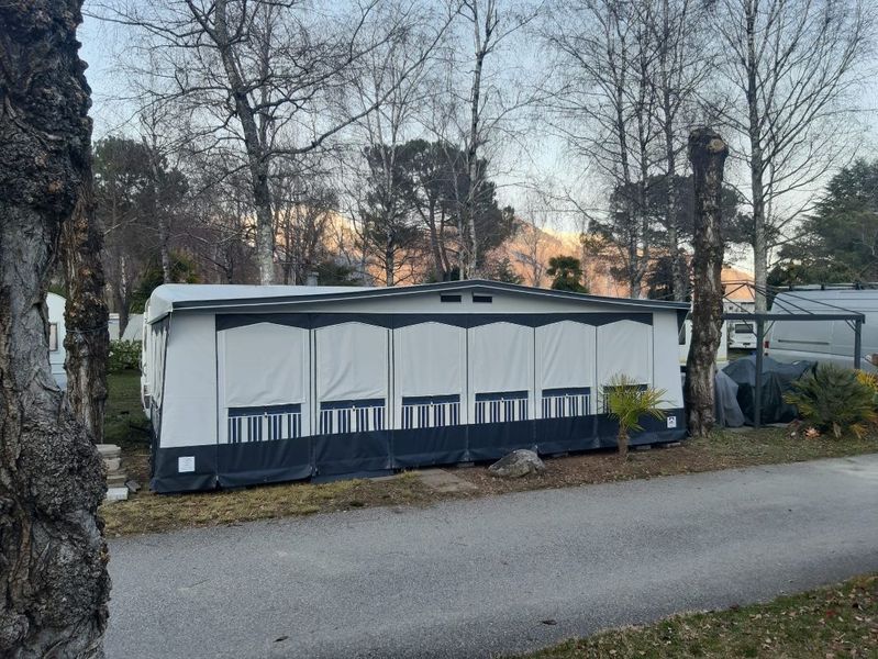 Wohnwagenvorzelt von Tüss GmbH