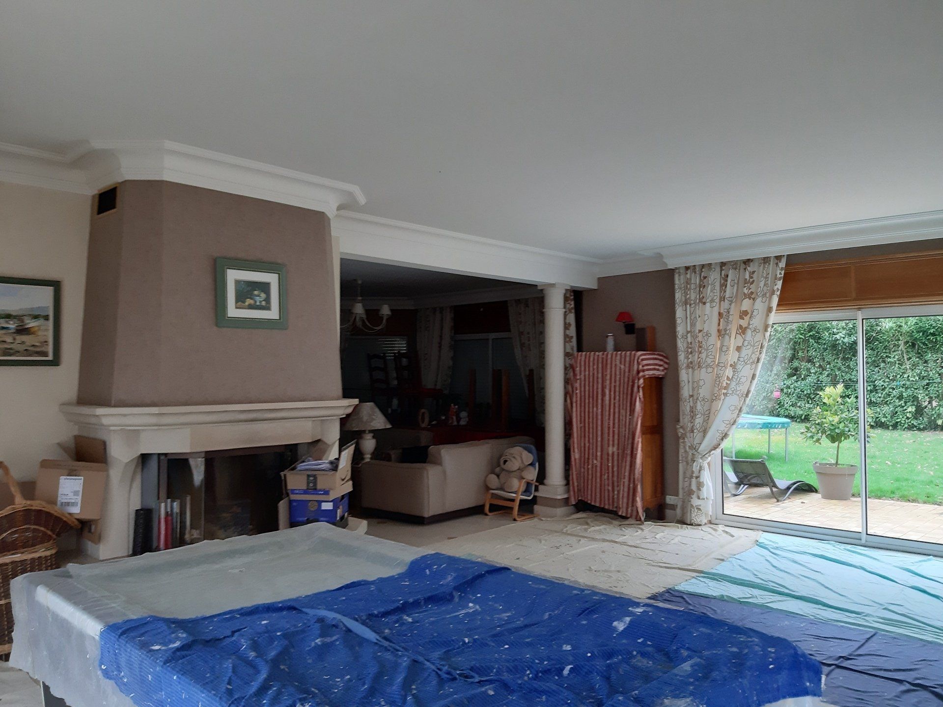 Rénovation du plafond et de la corniche 3