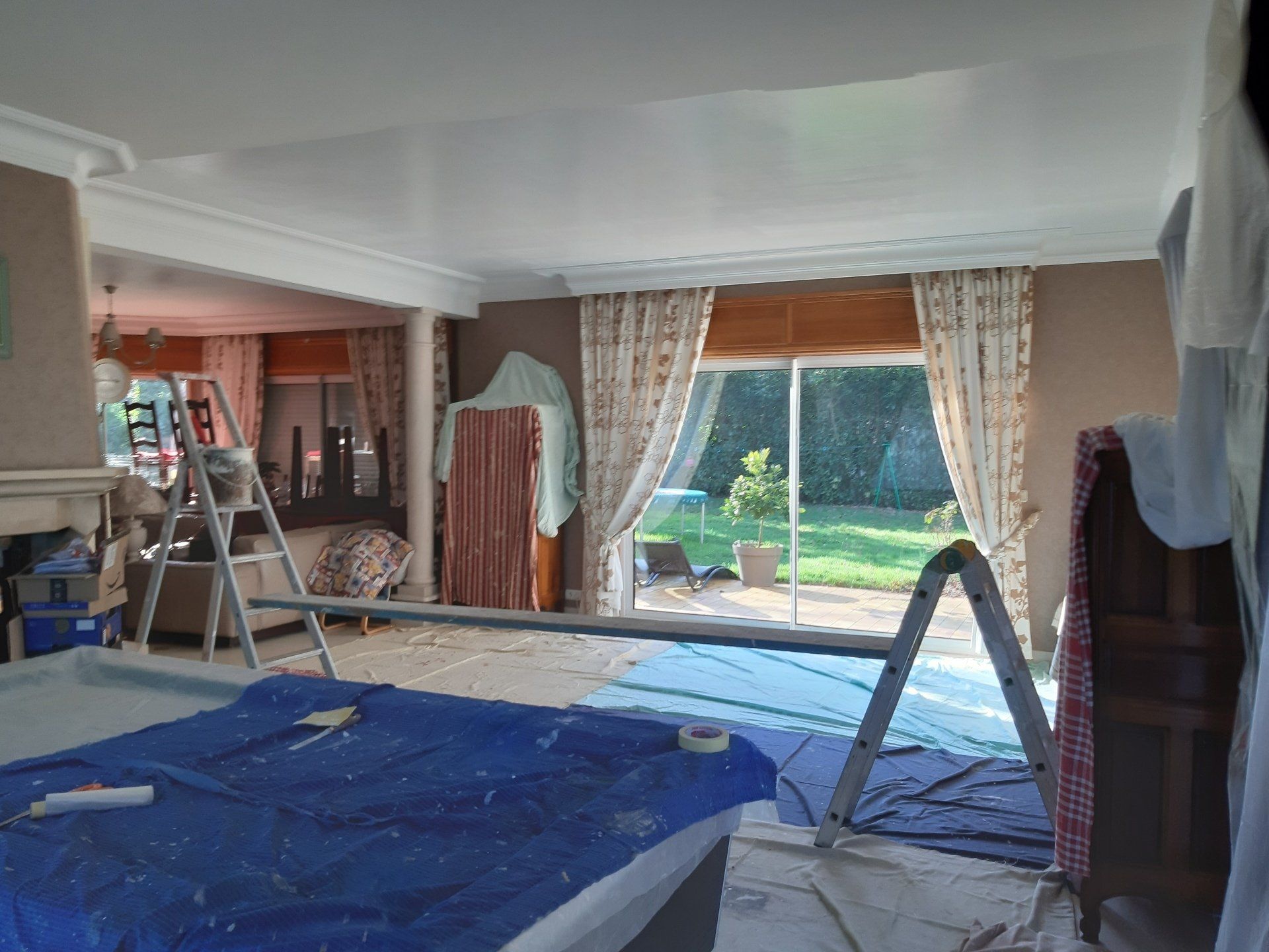 Rénovation du plafond et de la corniche 1