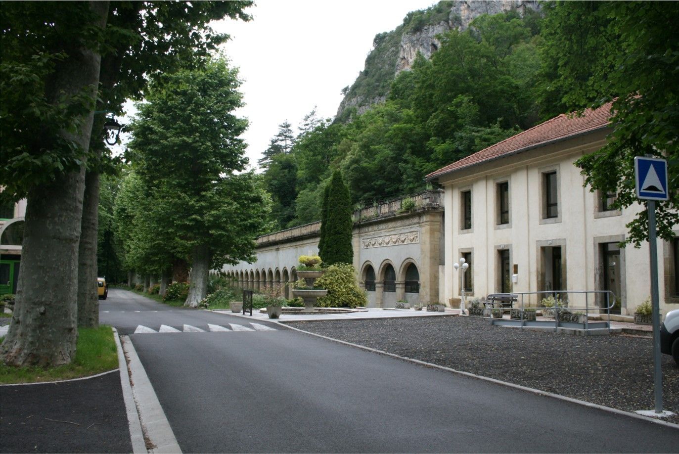 Voirie et parking d'Ornolac - après