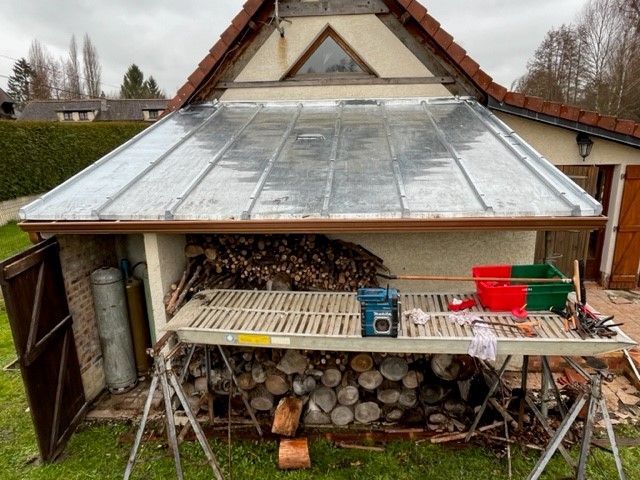 Abris de jardin, toiture en plexiglasse